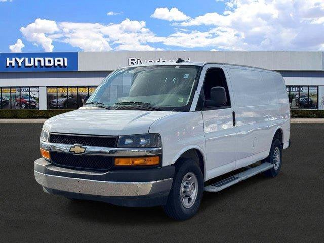 2024 Chevrolet Express 2500